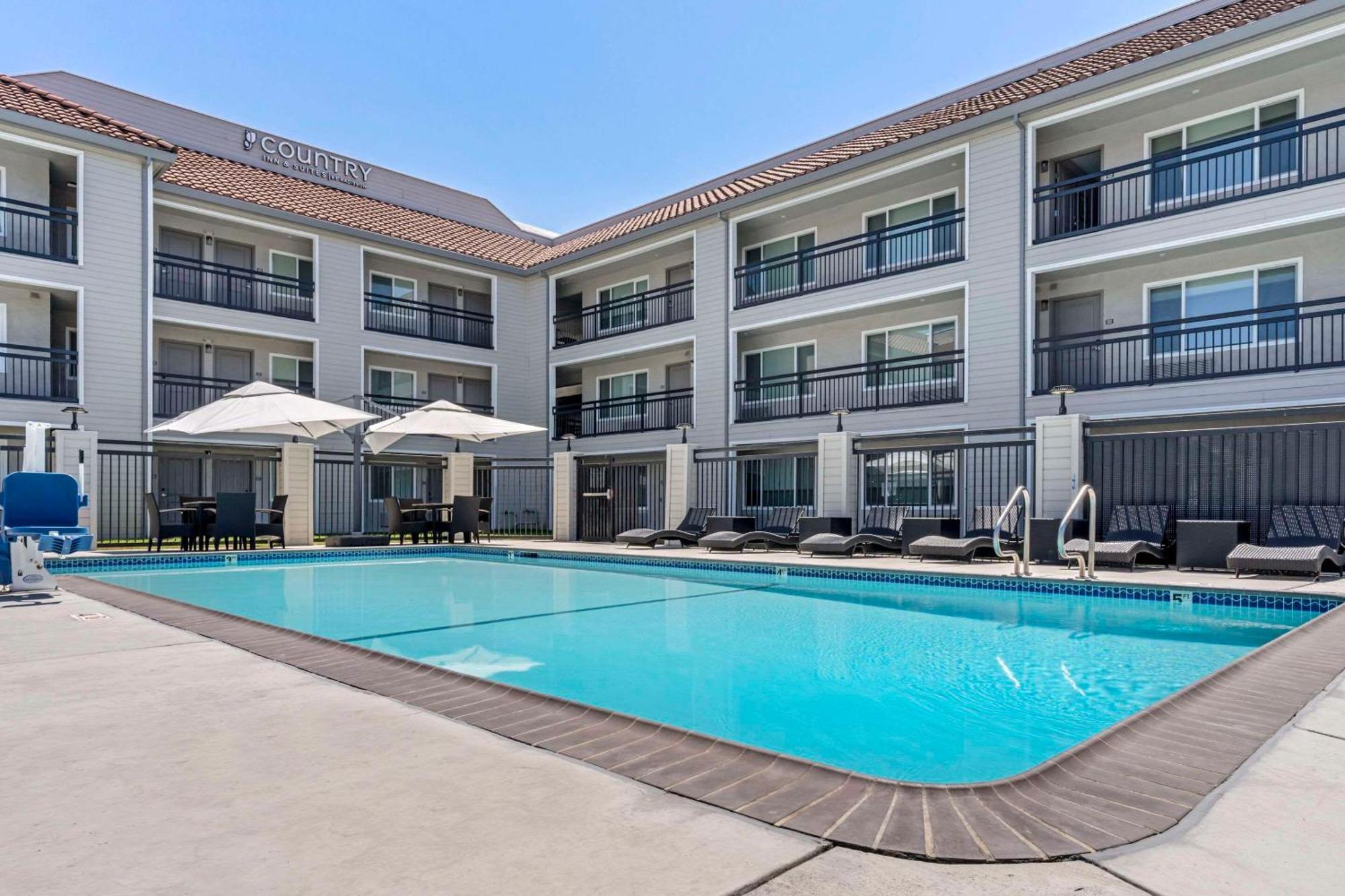 Country Inn & Suites By Radisson, Vallejo Napa Valley, Ca Esterno foto